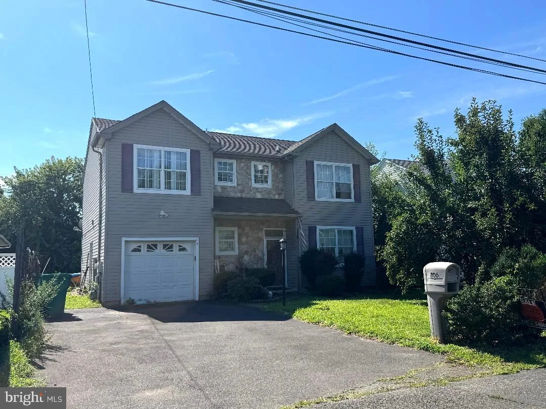 806 Logan Avenue, Croydon, PA, 19021