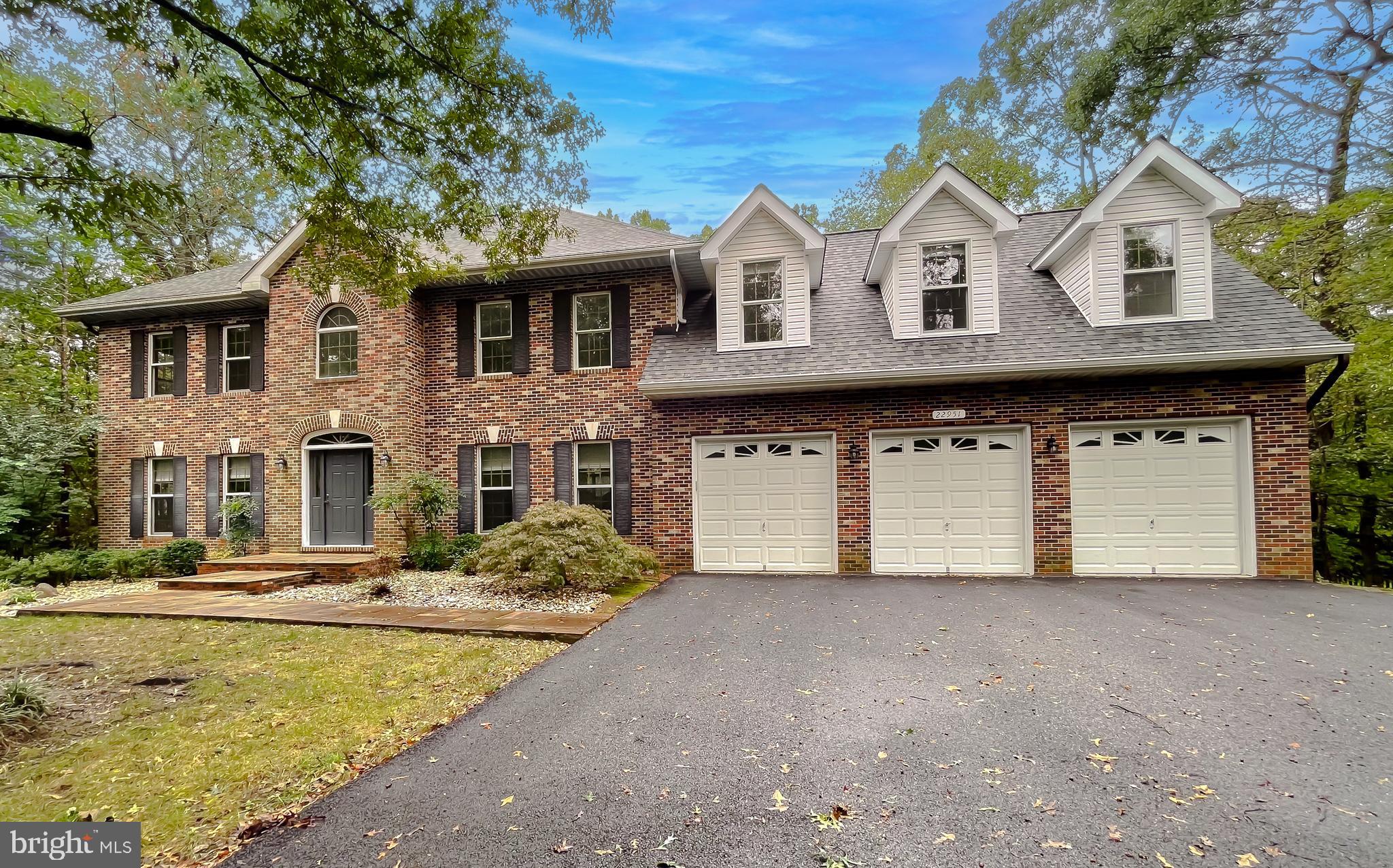 22951 CATTAIL LANE