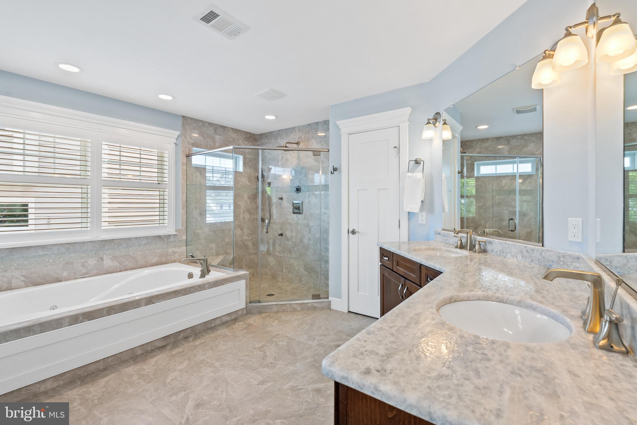 EASTPORT - Residential