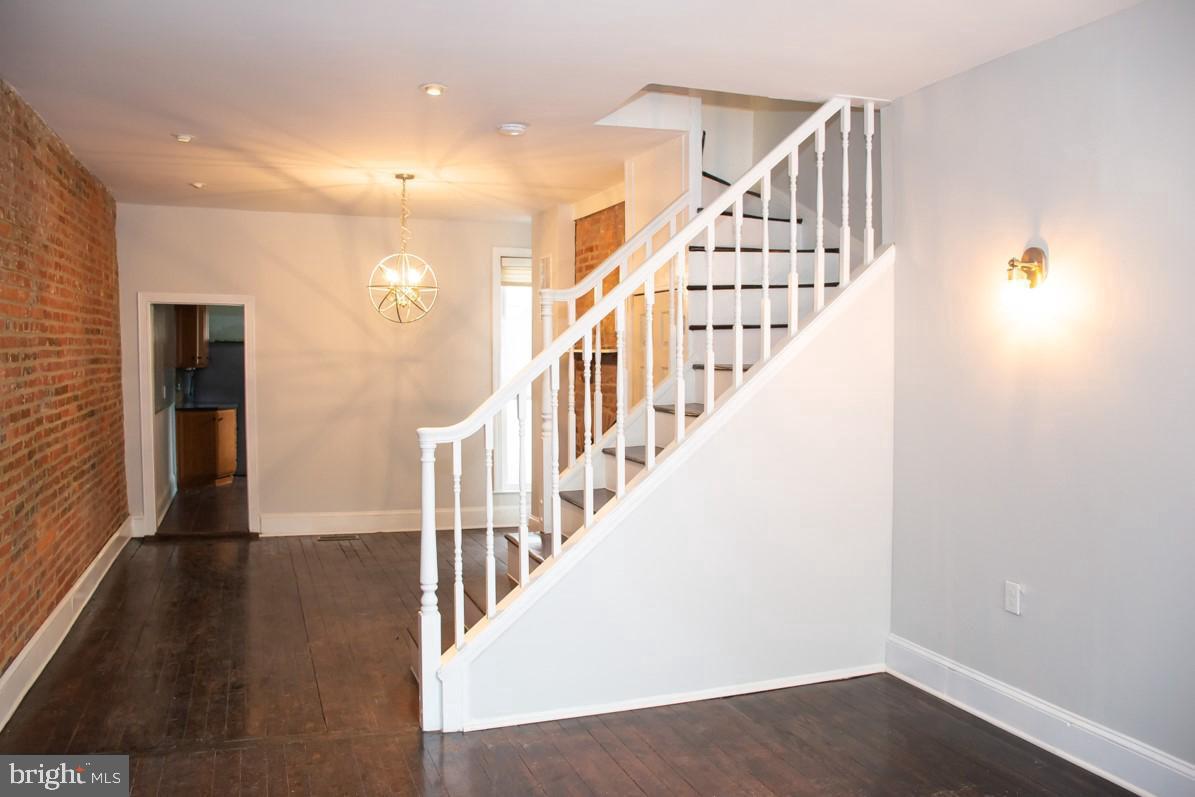 FEDERAL HILL HISTORIC DISTRICT - Residential Lease