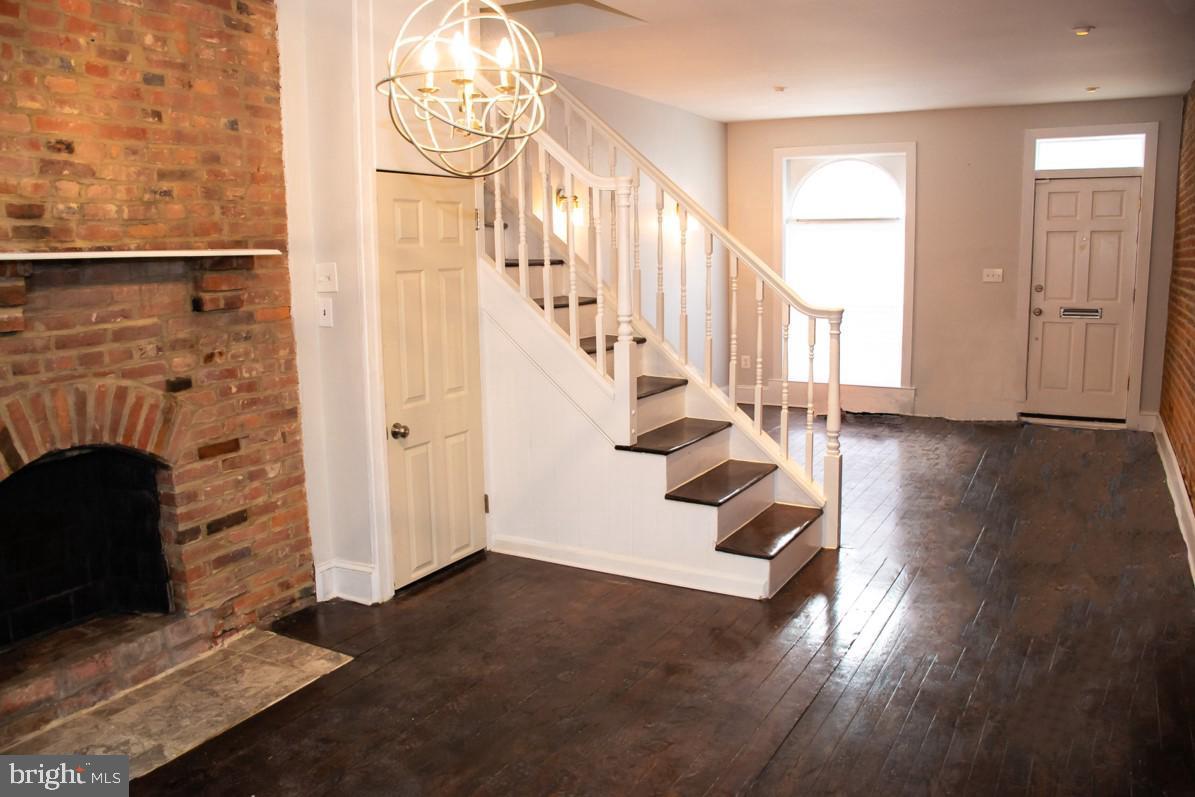 FEDERAL HILL HISTORIC DISTRICT - Residential Lease