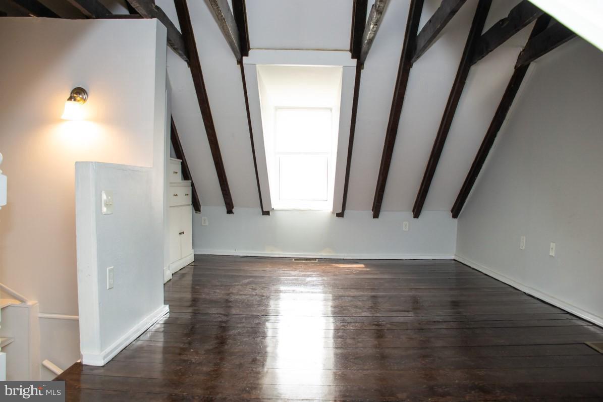 FEDERAL HILL HISTORIC DISTRICT - Residential Lease