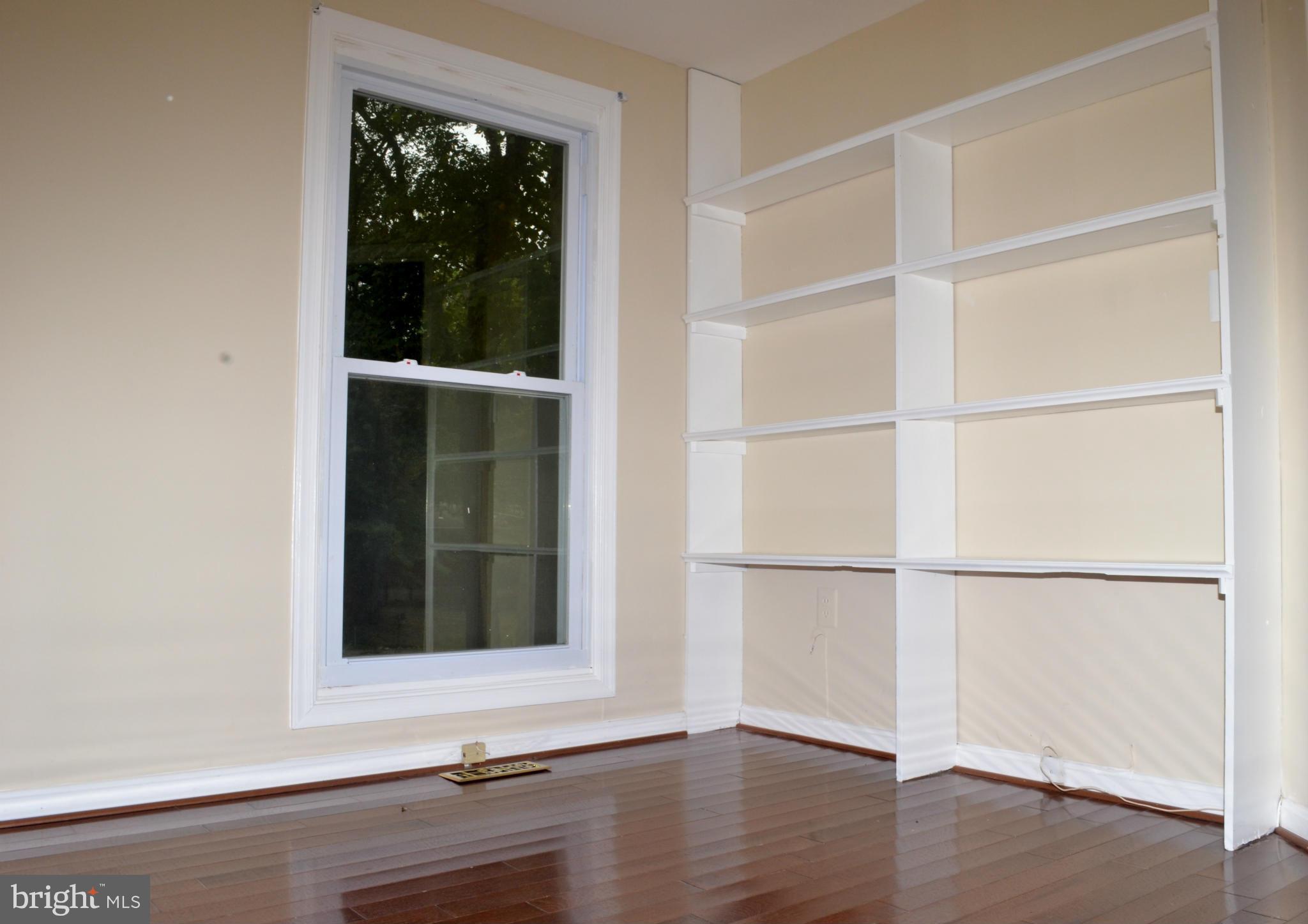 RIVER BEND - Residential