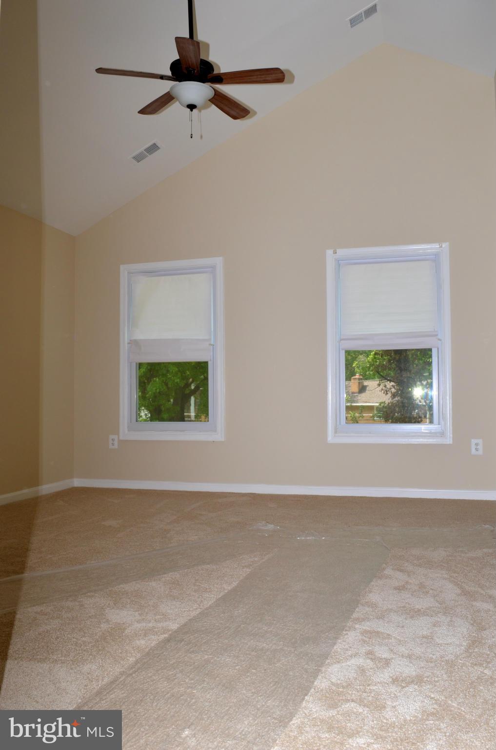 RIVER BEND - Residential