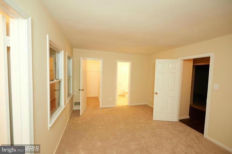 THE MEADOWS - Residential