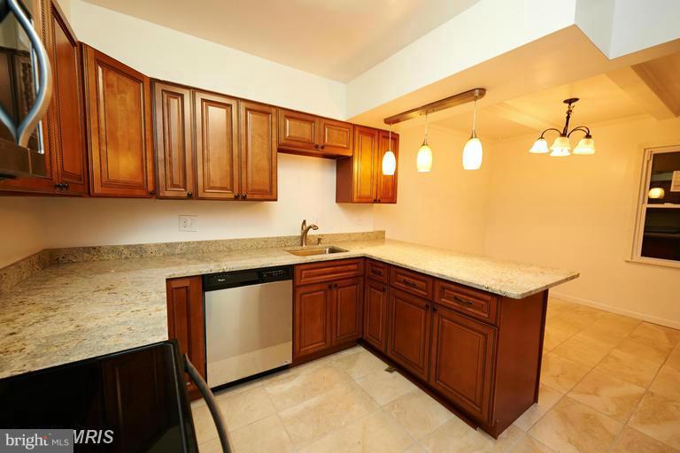 THE MEADOWS - Residential