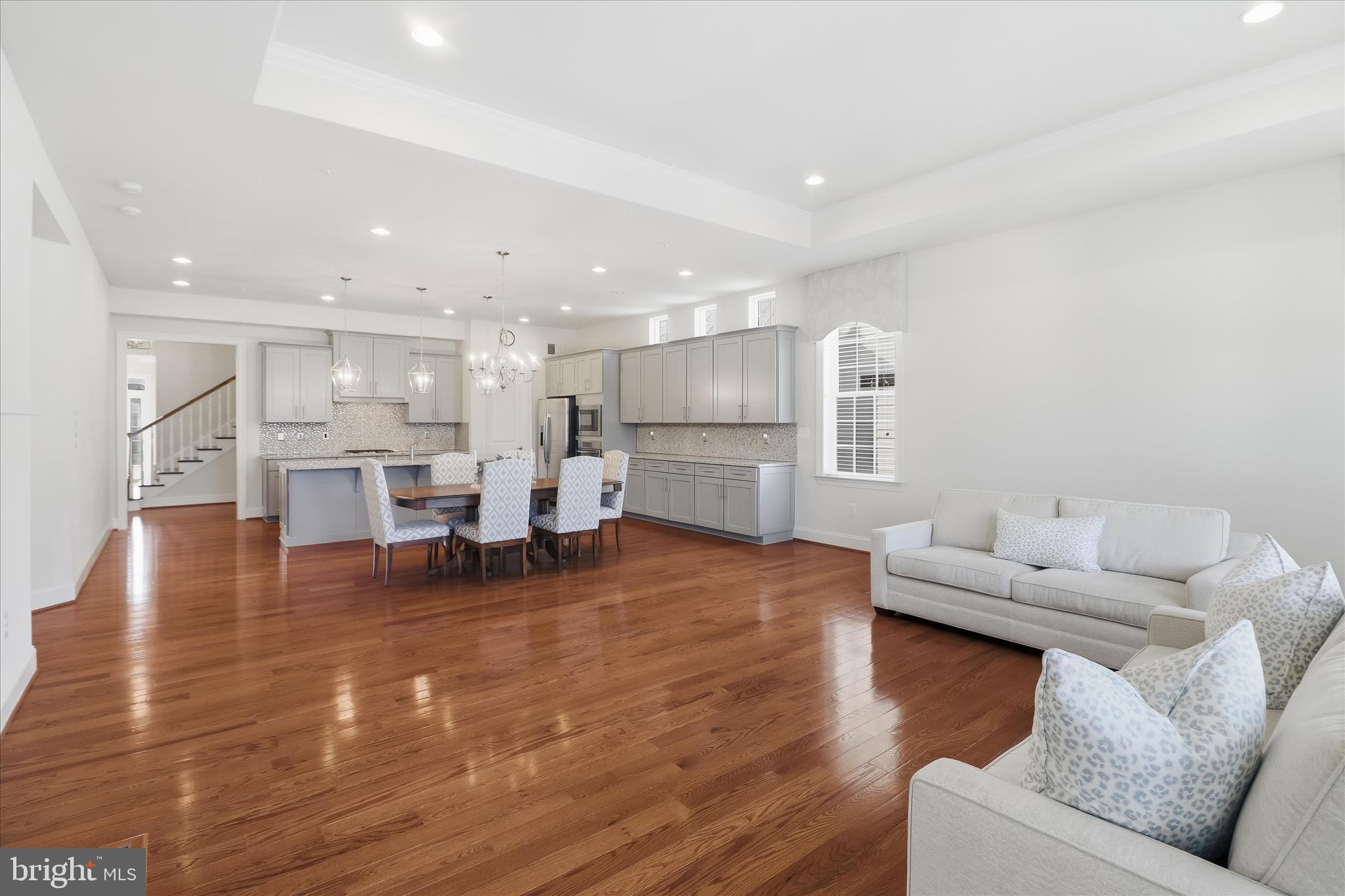 WAVERLY WOODS WEST - Residential