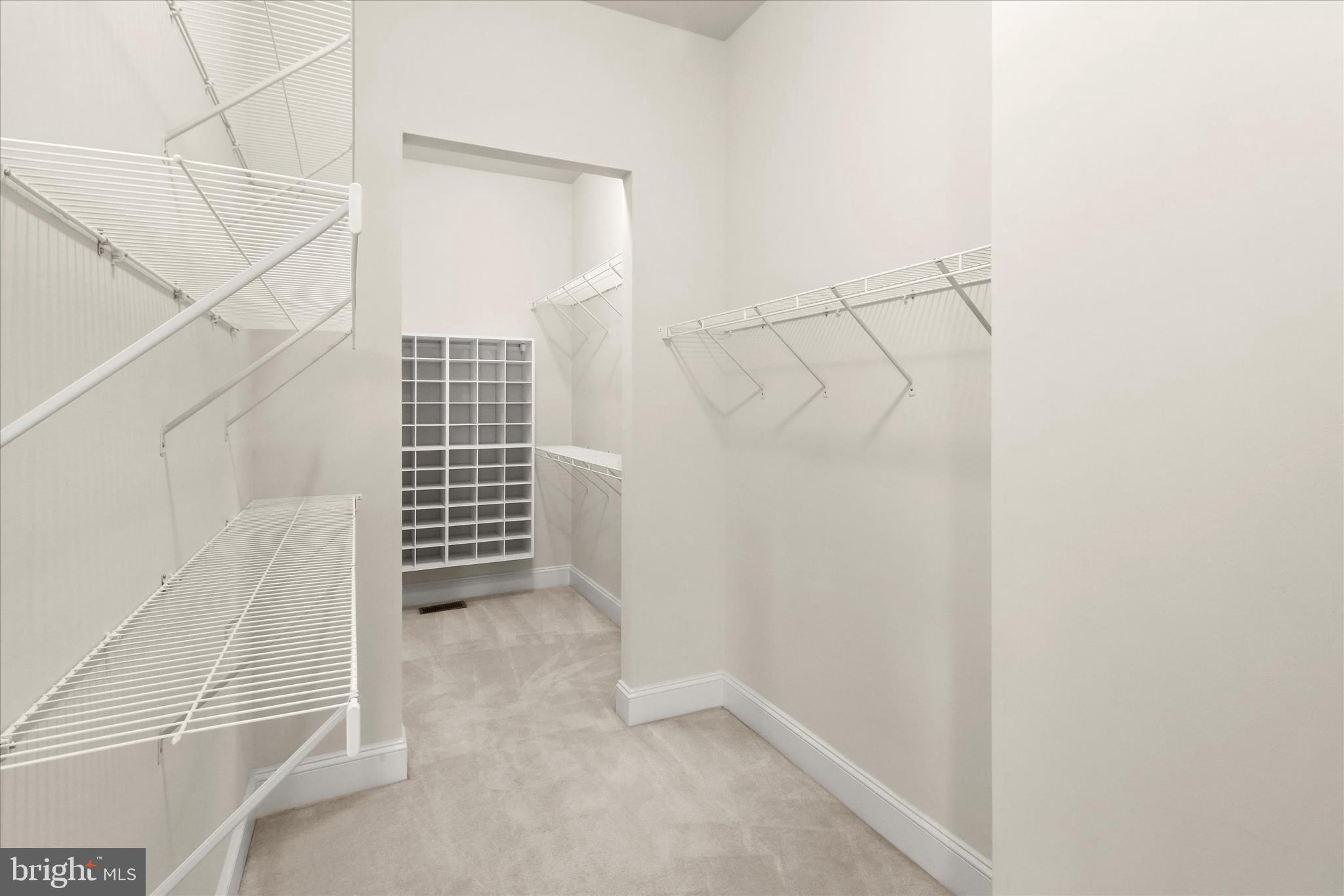 WAVERLY WOODS WEST - Residential