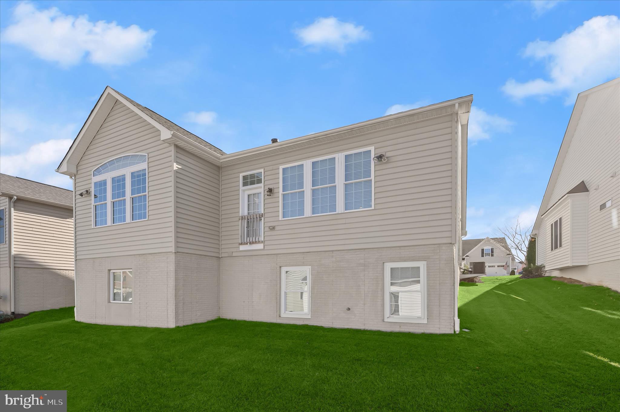 2594 SOPHIA CHASE DRIVE