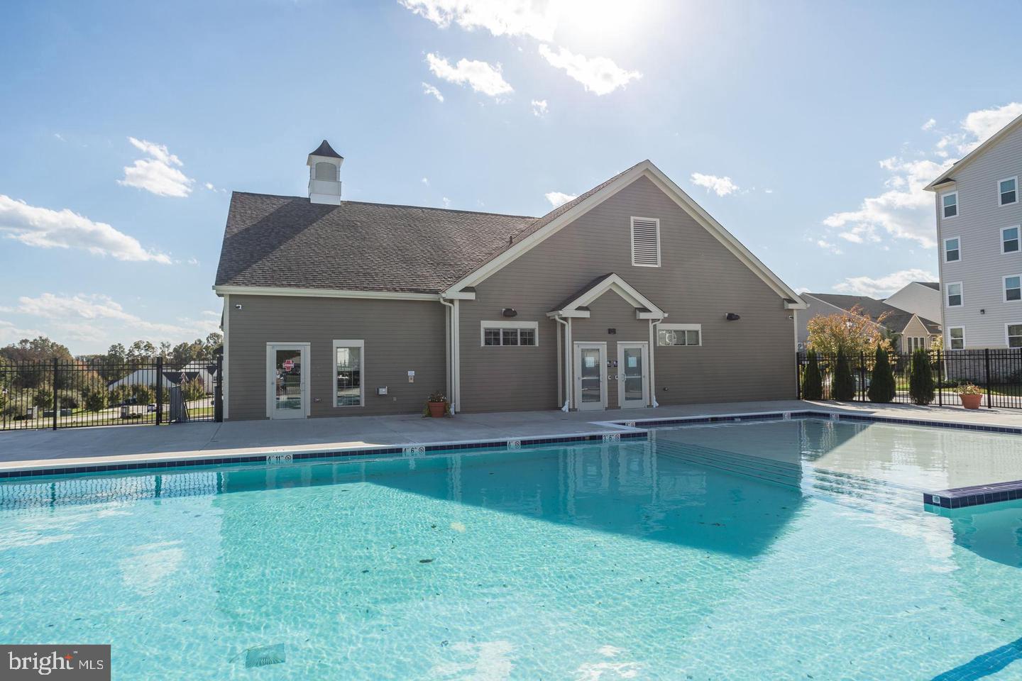 WAVERLY WOODS WEST - Residential