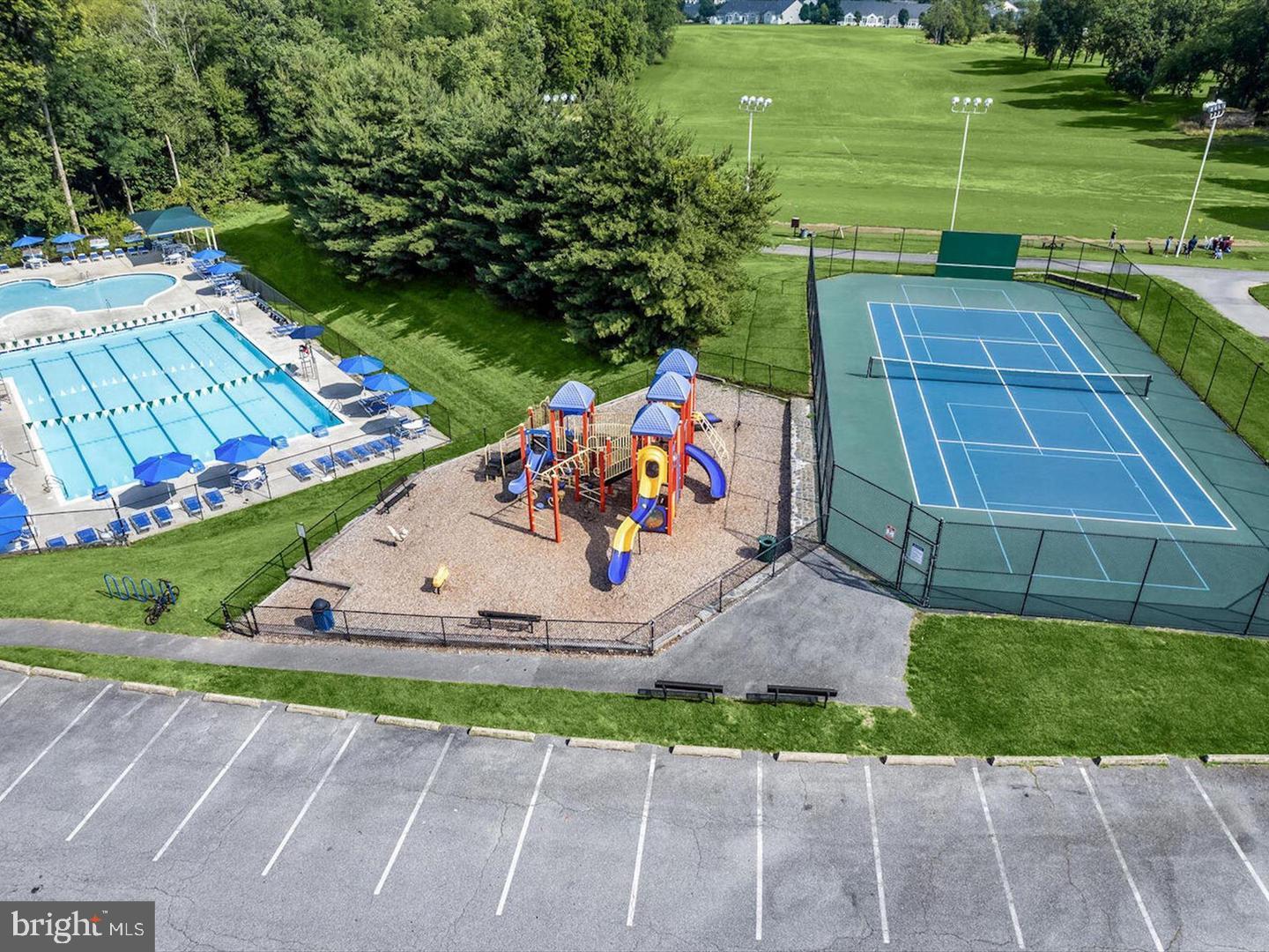 WAVERLY WOODS WEST - Residential