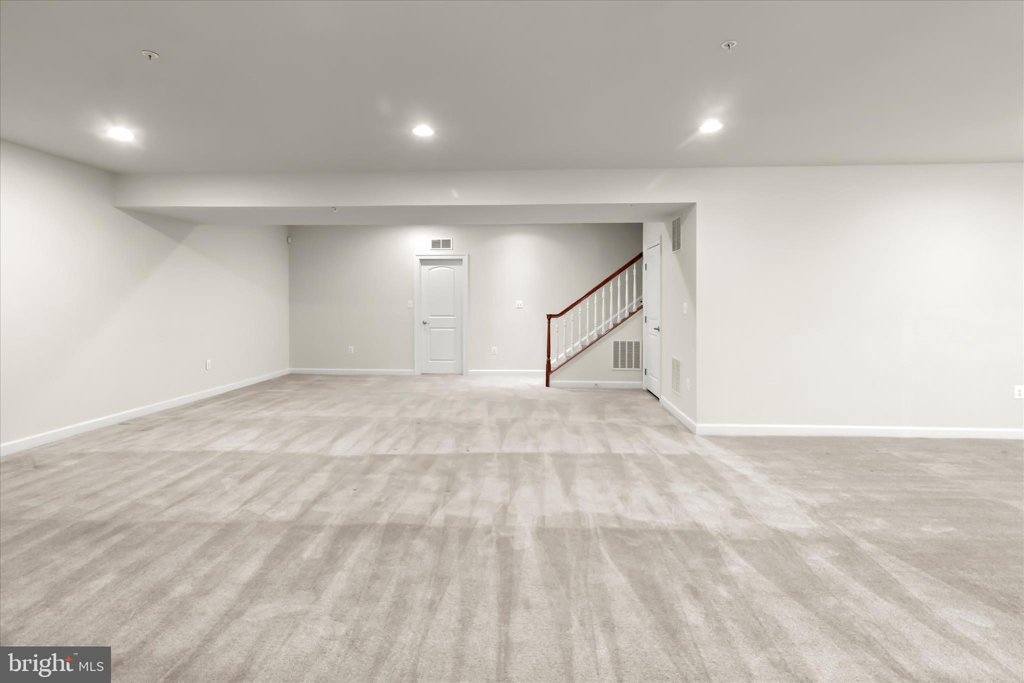 WAVERLY WOODS WEST - Residential