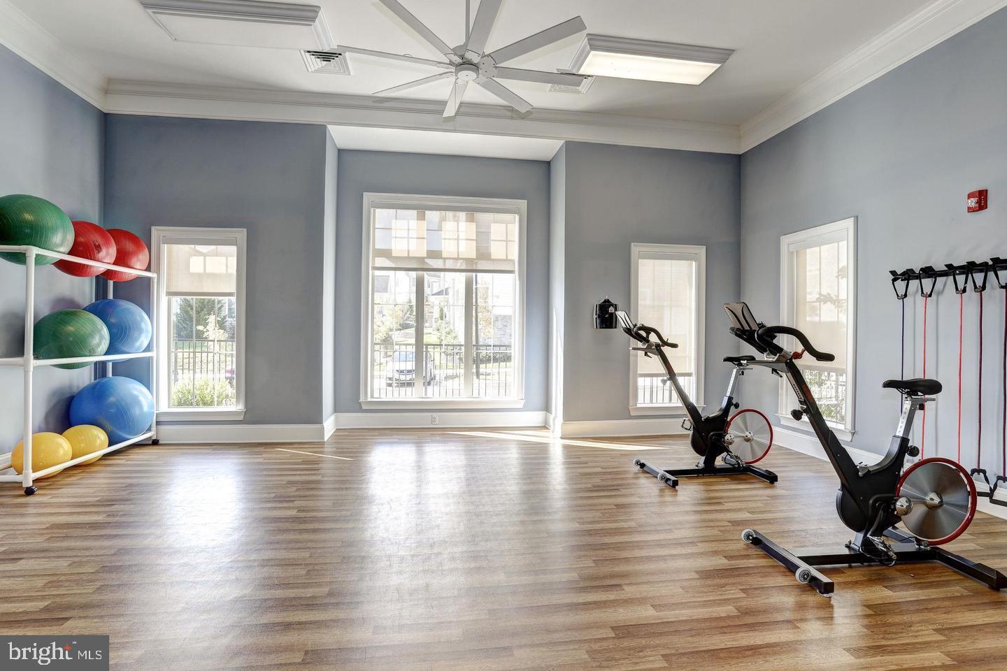 WAVERLY WOODS WEST - Residential