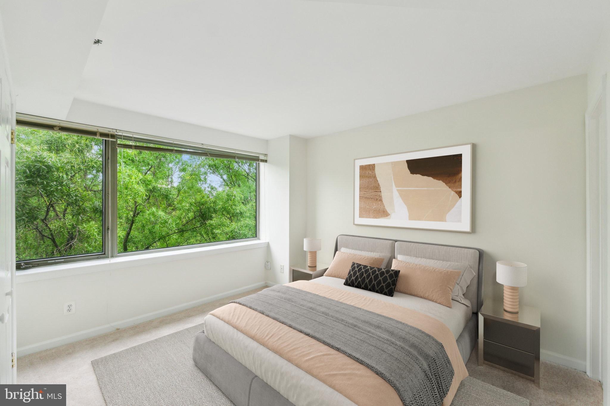 WHITLEY PARK CONDOMINIUM - Residential