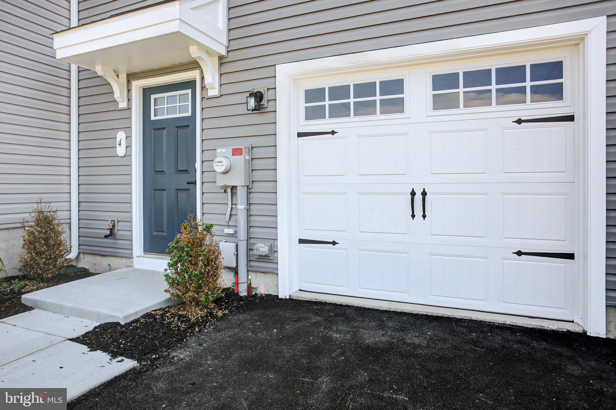 4 MARGARET WAY