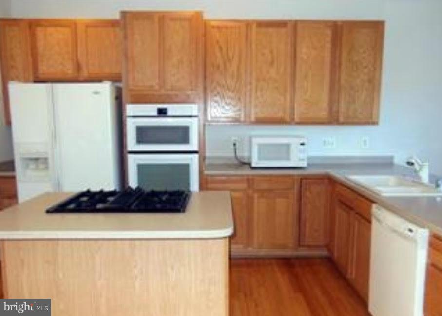 TAMARLANE - Residential Lease