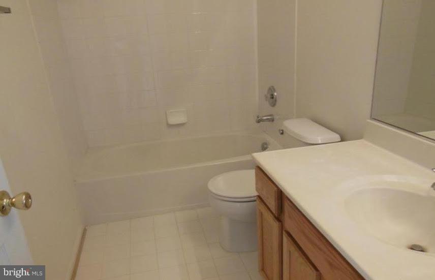 TAMARLANE - Residential Lease