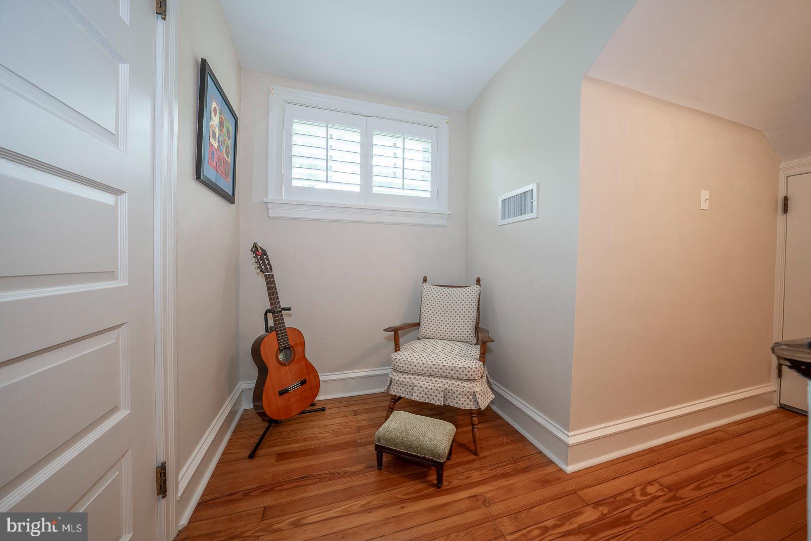 SOUTH WAYNE - Residential