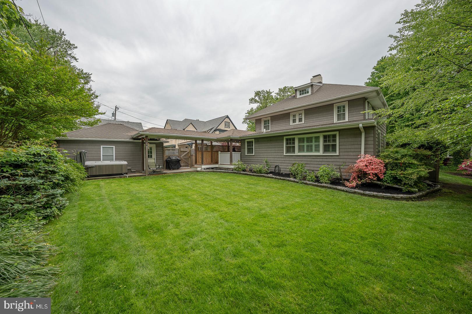SOUTH WAYNE - Residential