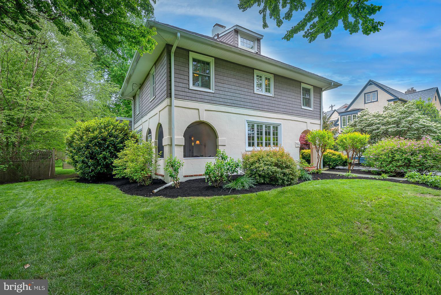 SOUTH WAYNE - Residential