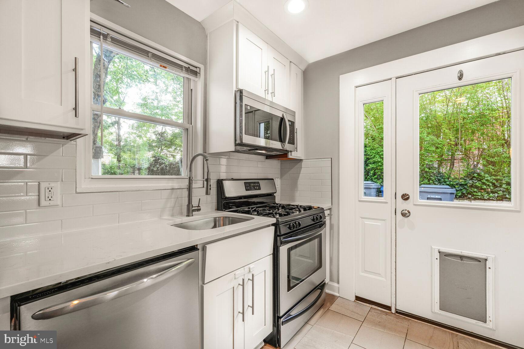 HUNTINGTON - Residential