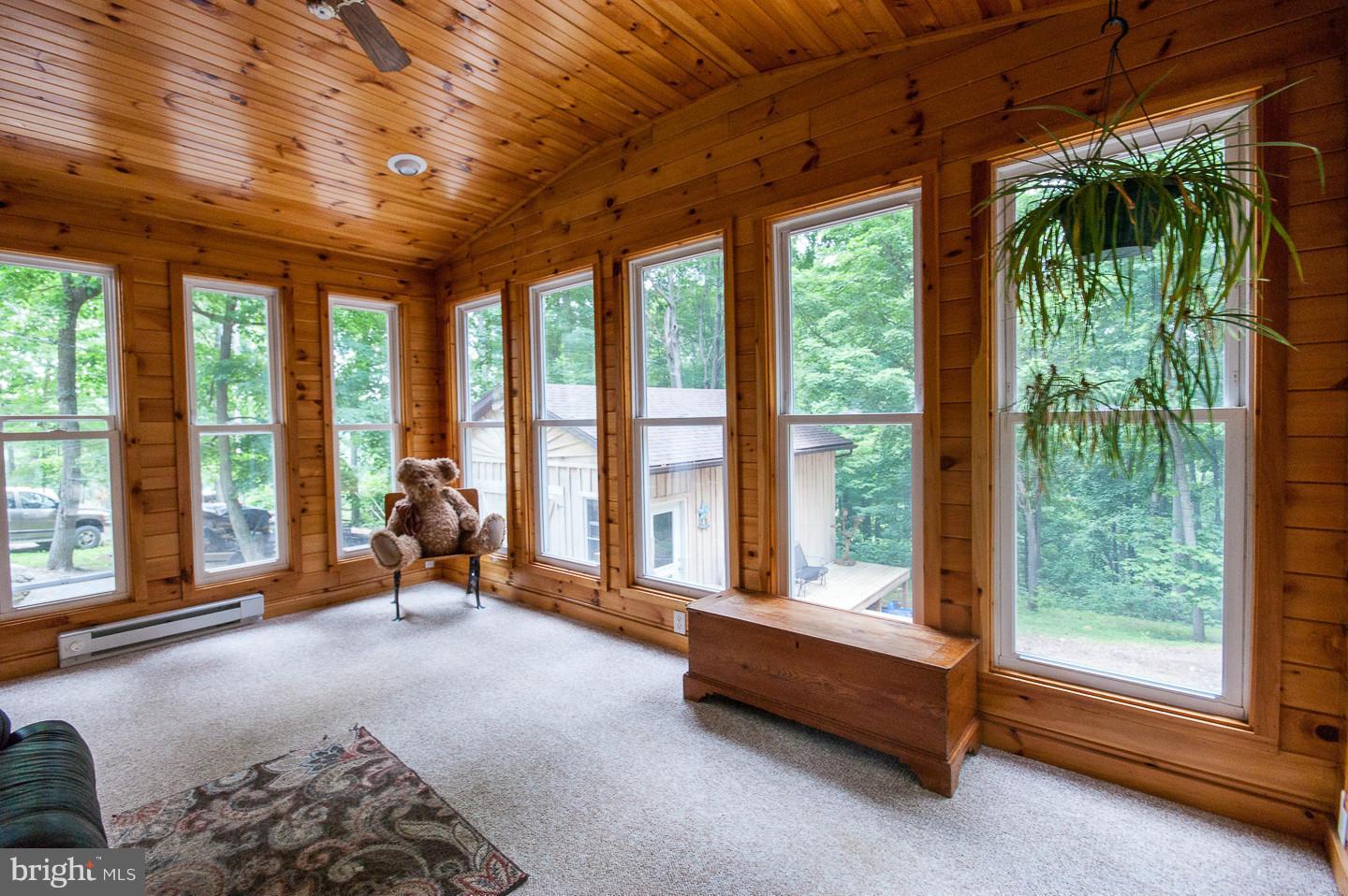 CAPON RIVER VISTA - Residential