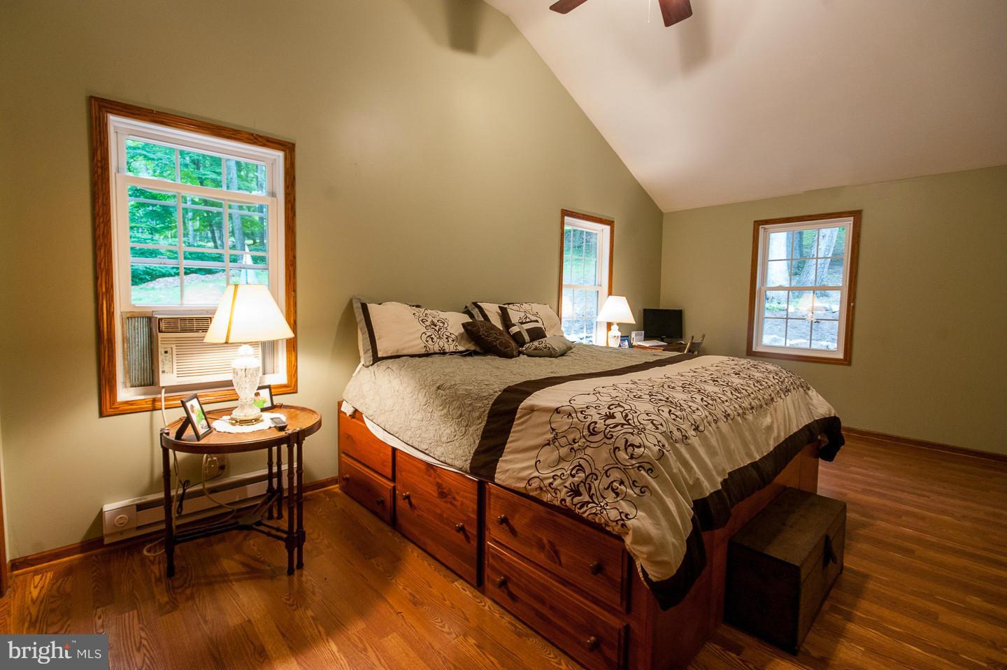 CAPON RIVER VISTA - Residential