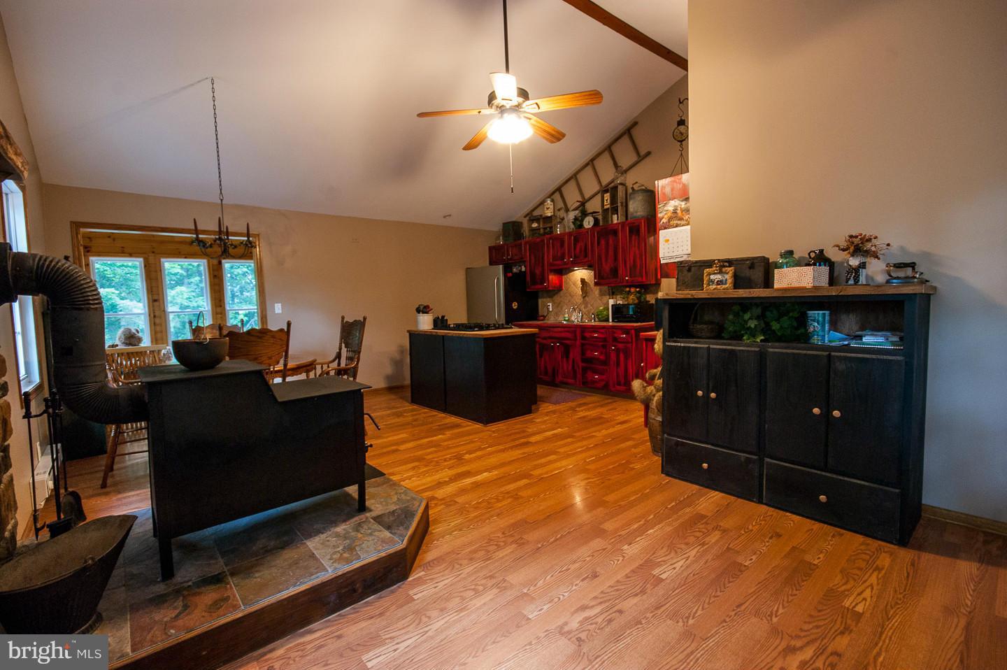 CAPON RIVER VISTA - Residential