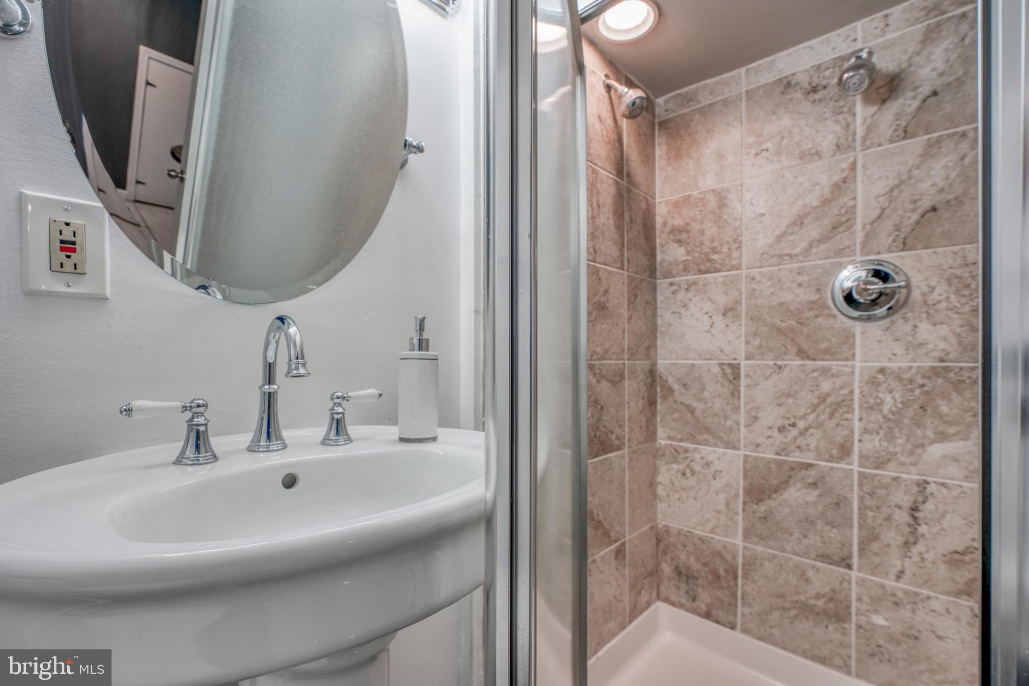 LOCHEARN - Residential