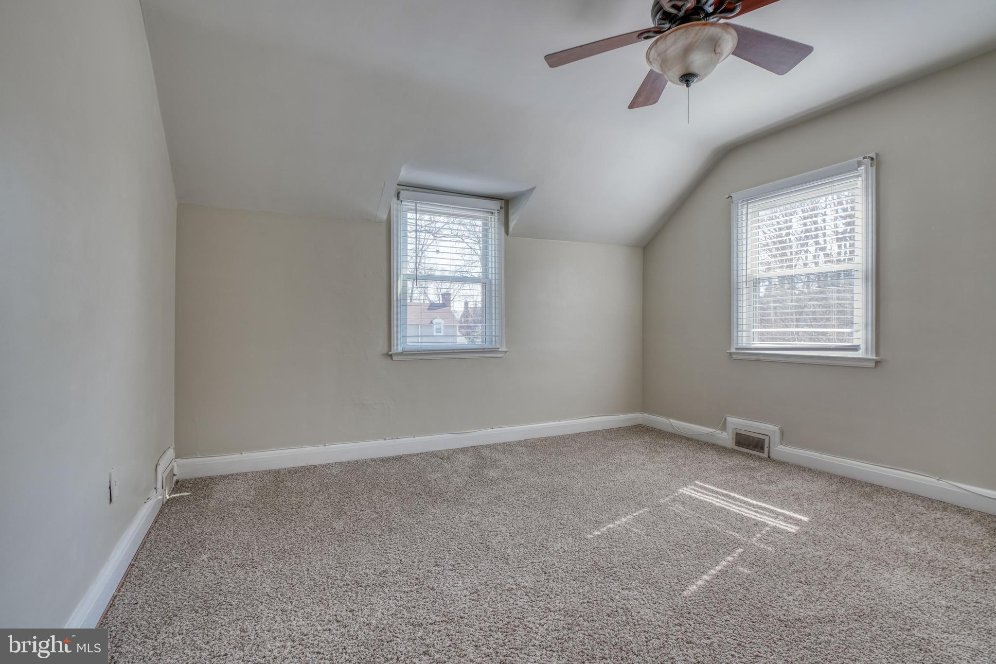 LOCHEARN - Residential