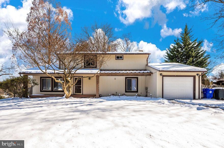 Don’t miss this opportunity to own this beautiful move-in-ready four-bedroom home that sits on a generous 0.3-acre lot with a fenced backyard in the quiet and safe Dufief neighborhood. The residence has undergone extensive upgrades and offers contemporary and comfortable living space. The neutral-toned walls in every room create a soothing and elegant feel.  The kitchen has been recently upgraded with a new backsplash, tile flooring, stainless steel appliances, and quartz countertop. The kitchen also offers plenty of cabinet space for storage. The renovated bathrooms are a delight. The second floor has new thick-padded carpeting, while the first floor has engineered hardwood flooring throughout. The foyer and living room have vaulted ceilings that add to the spacious and bright feel of the home. The home also has large windows and sliding doors that let in ample natural light. The garage has been recently updated with new drywall, garage opener, and a new door, and the driveway and garage offer plenty of parking space.
This home is located in the highly acclaimed Thomas S. Wootton High School and Robert Frost Middle School district, and Dufief Elementary School is just a short walk away. The neighborhood has many amenities to enjoy, such as the Muddy Branch hiking trail, tennis and basketball courts, soccer fields, and parks. The house is conveniently situated in Maryland’s Biotech/Pharma corridor, in proximity to top companies like AstraZeneca, GlaxoSmithKline, Novartis, and more. It’s only 3 miles from NCI and Adventist HealthCare Shady Grove Medical Center. For shopping, dining, and entertainment, you have plenty of options nearby, such as the Kentlands with Whole Foods, Chick-fil-A, Lowes, and Cinépolis Luxury Cinemas Gaithersburg, Travilah Square with Trader Joe’s, and the RIO Washingtonian Center with Target, Kohl’s, and AMC. The home is also conveniently located 3 miles from I-270, offering a quiet retreat while remaining conveniently close to major commuting routes.