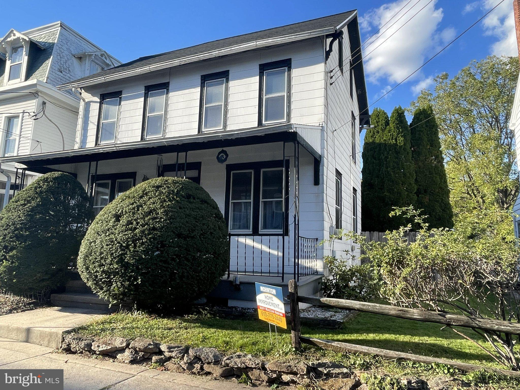 19 E SUMMIT STREET
