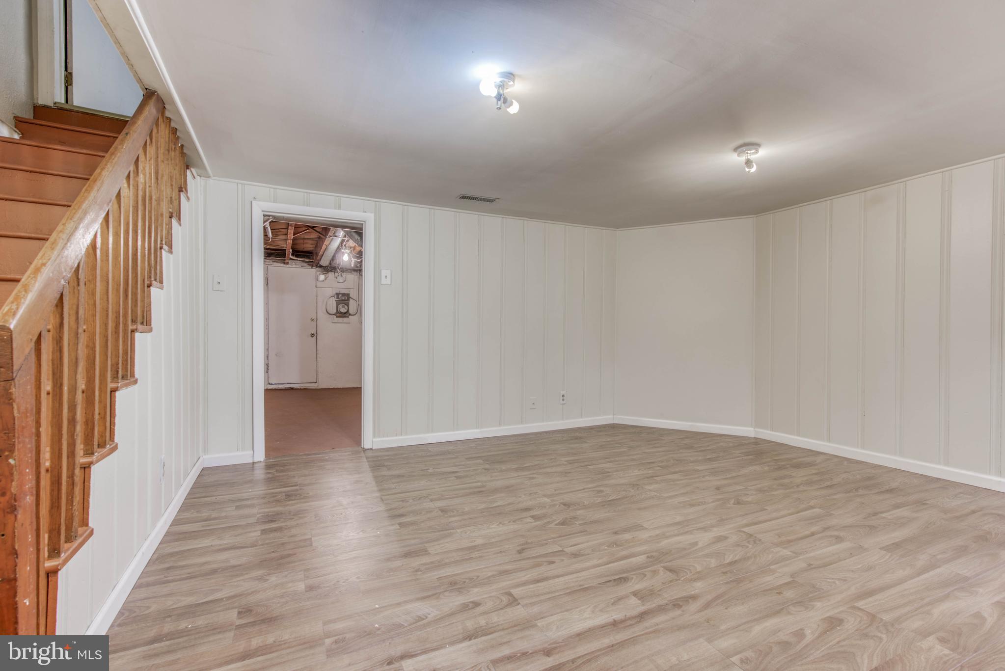 NORTHWOOD - Residential