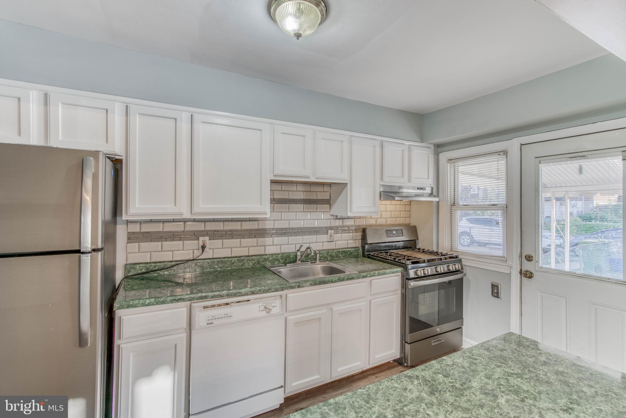 NORTHWOOD - Residential