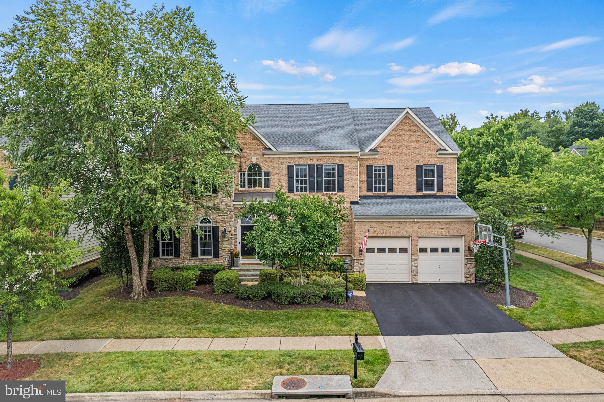 LANSDOWNE - Residential