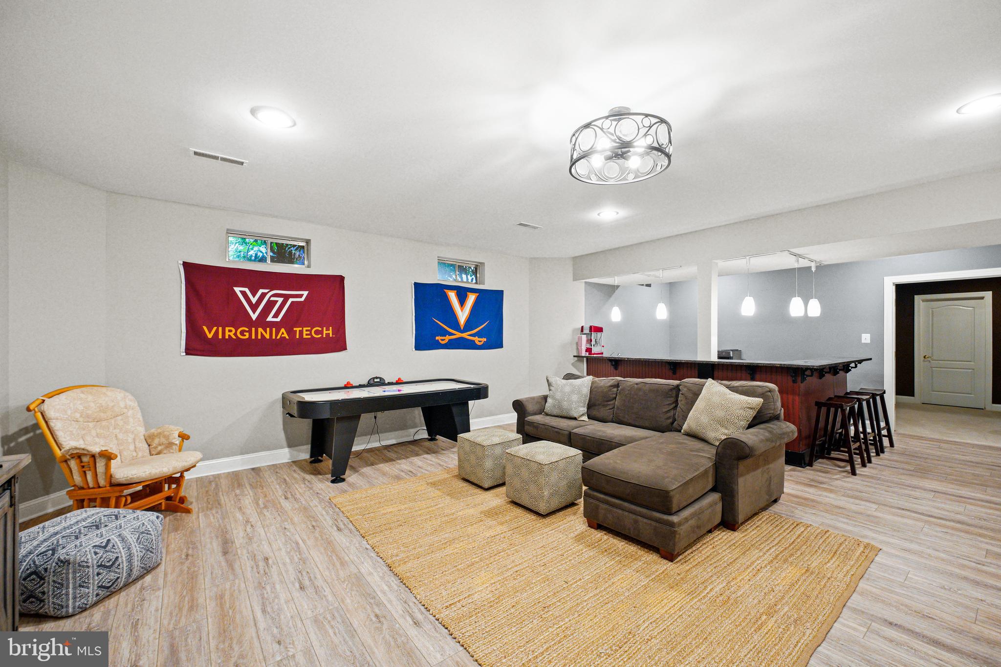 LANSDOWNE - Residential