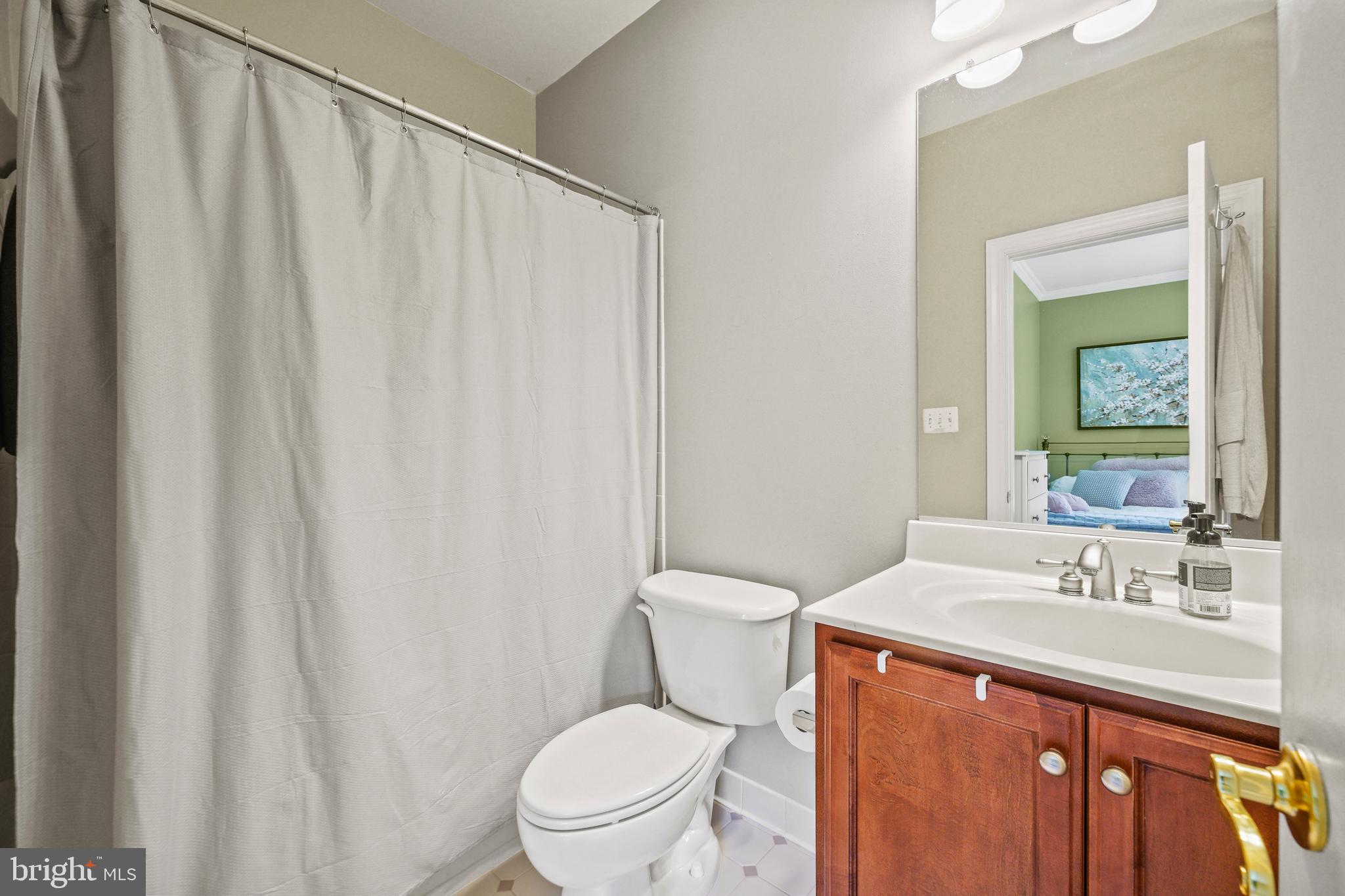 LANSDOWNE - Residential