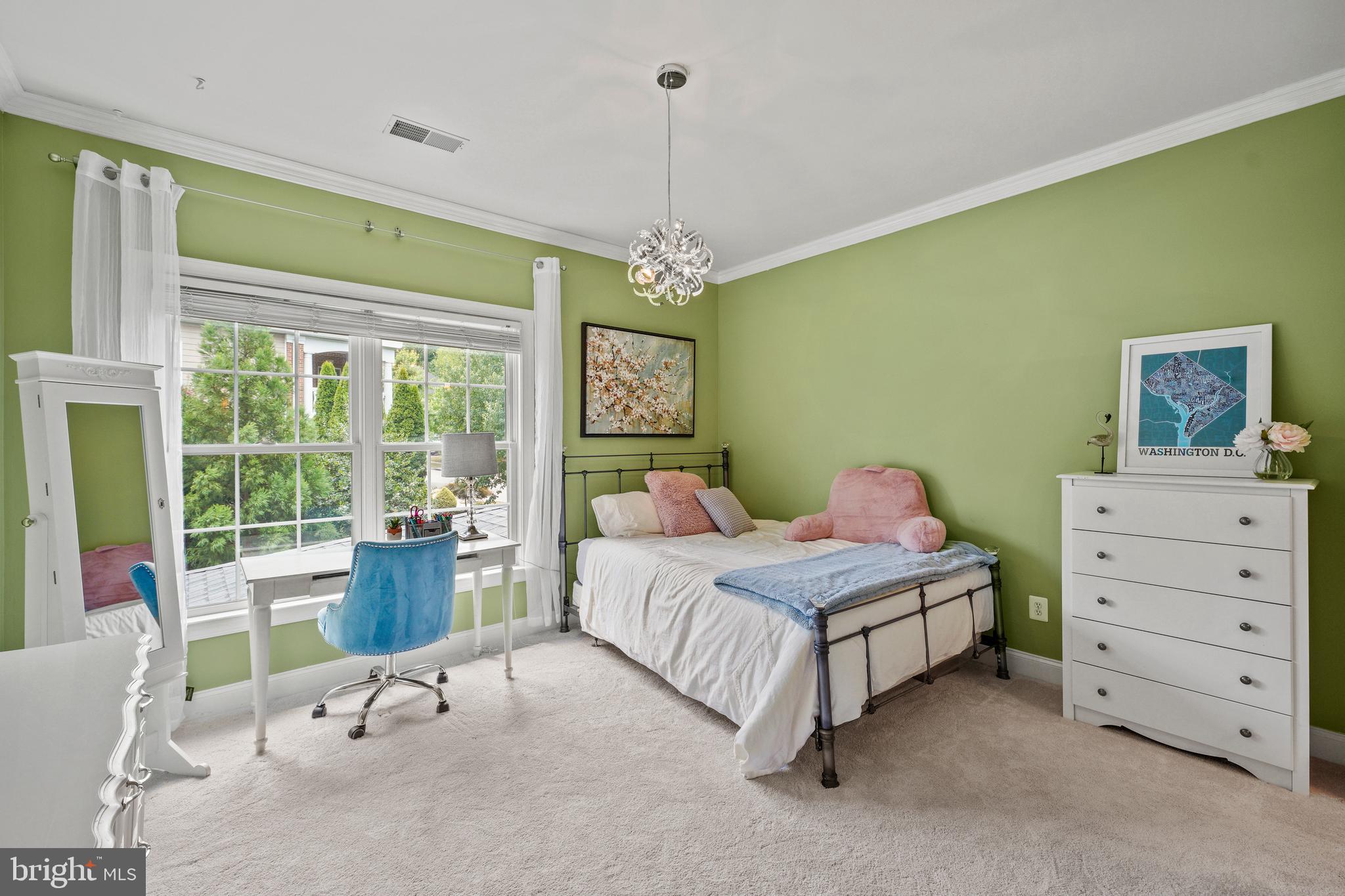 LANSDOWNE - Residential