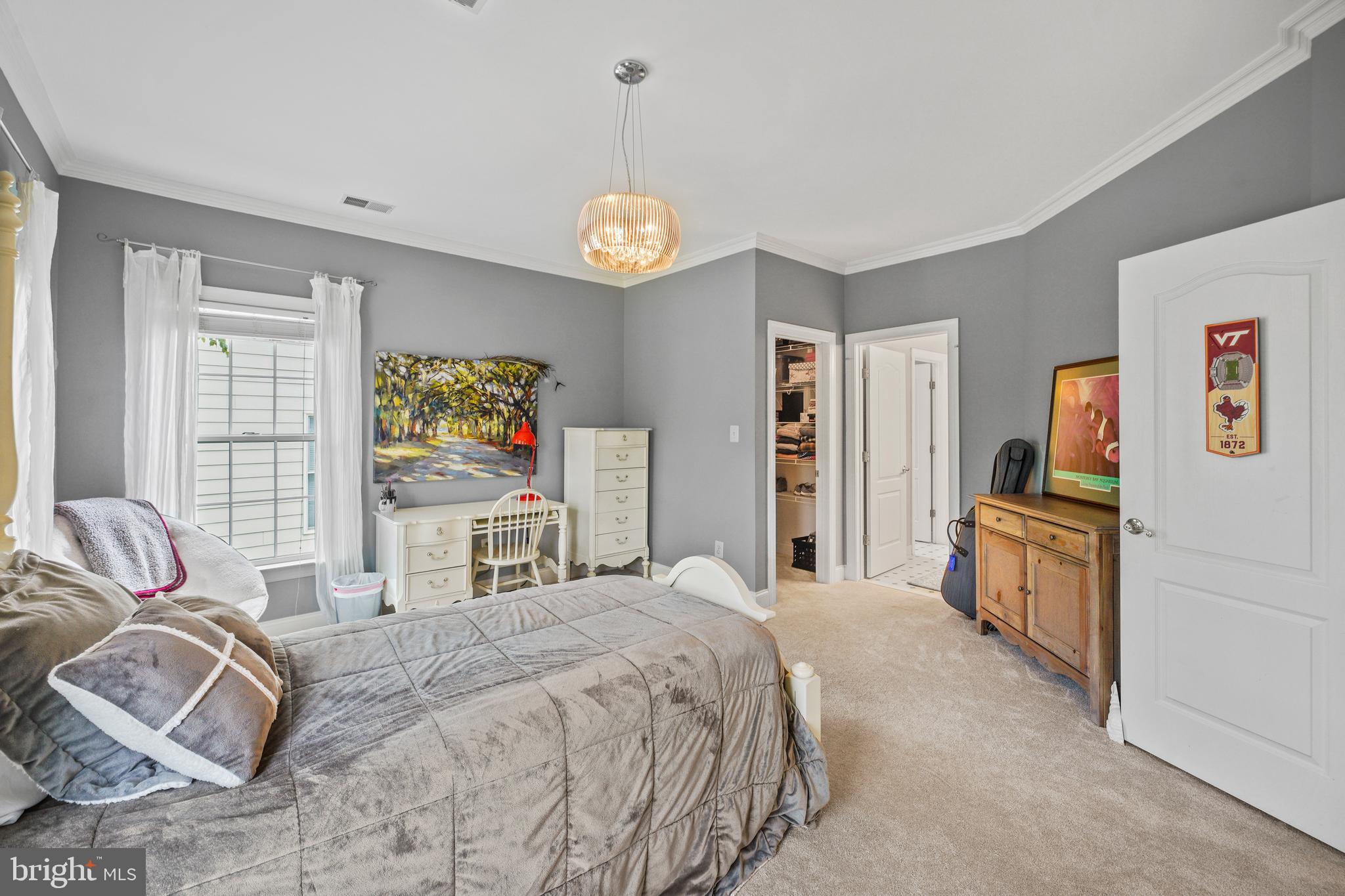 LANSDOWNE - Residential