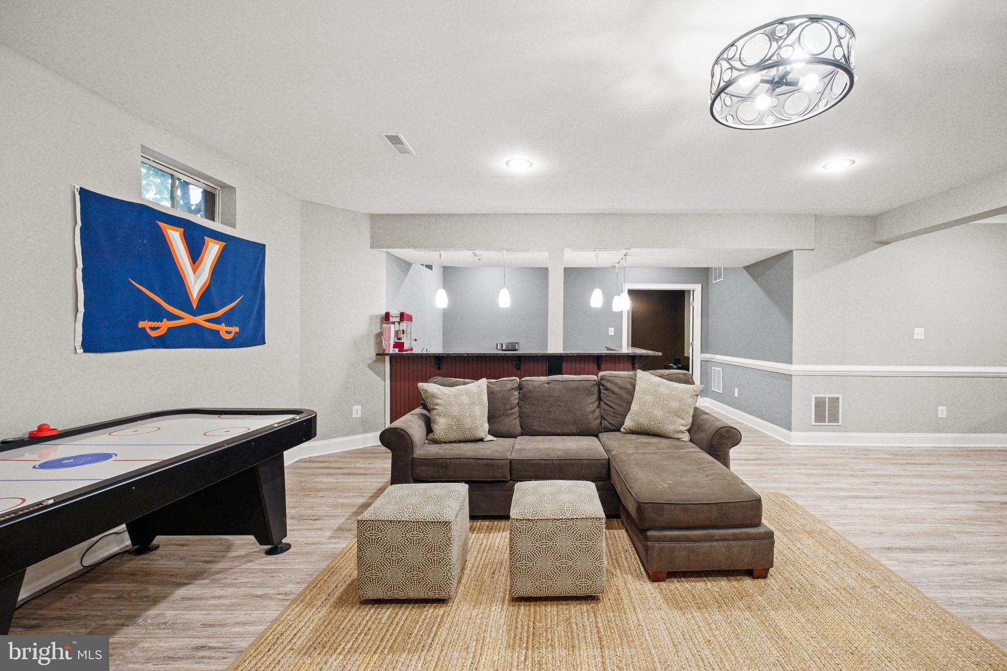 LANSDOWNE - Residential