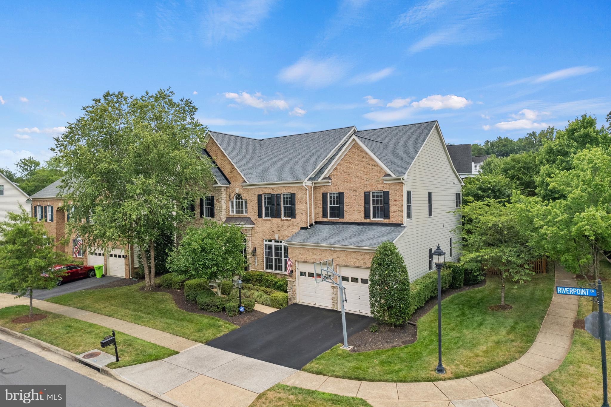 LANSDOWNE - Residential