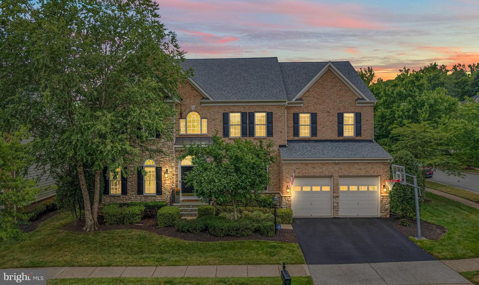 LANSDOWNE - Residential