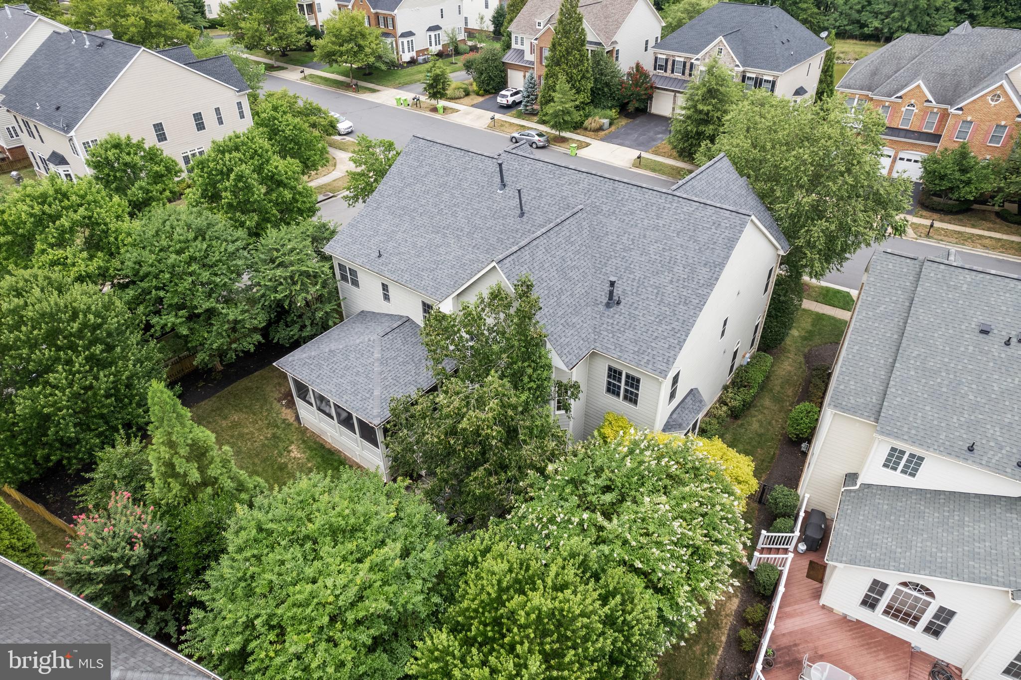 LANSDOWNE - Residential