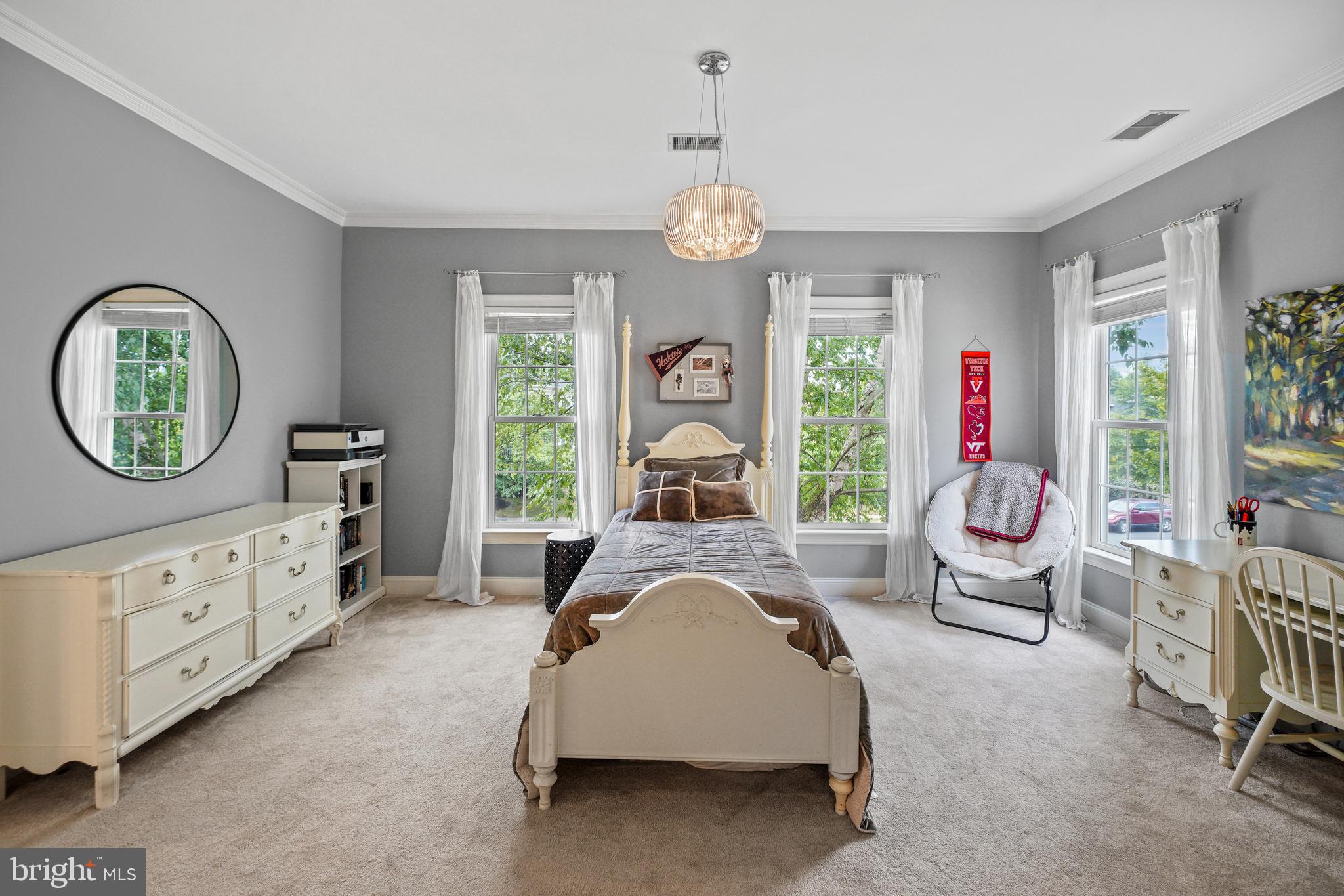 LANSDOWNE - Residential