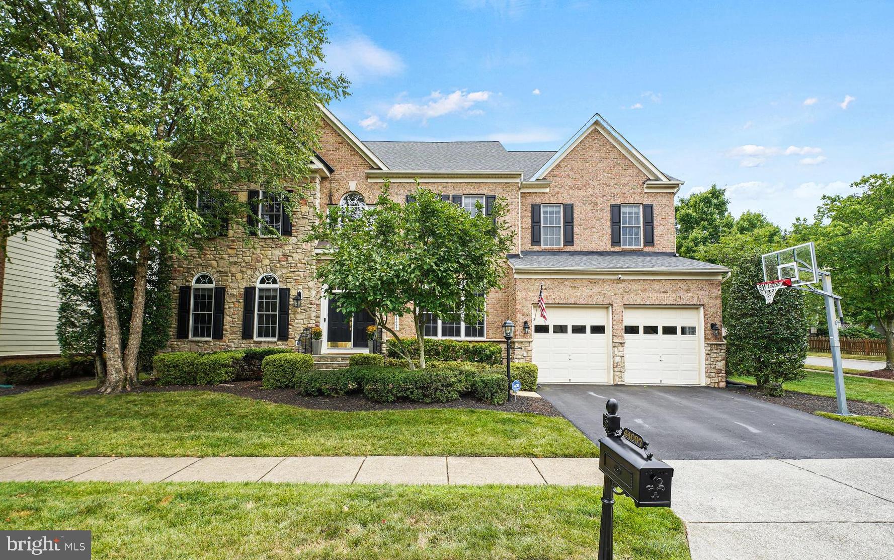 LANSDOWNE - Residential