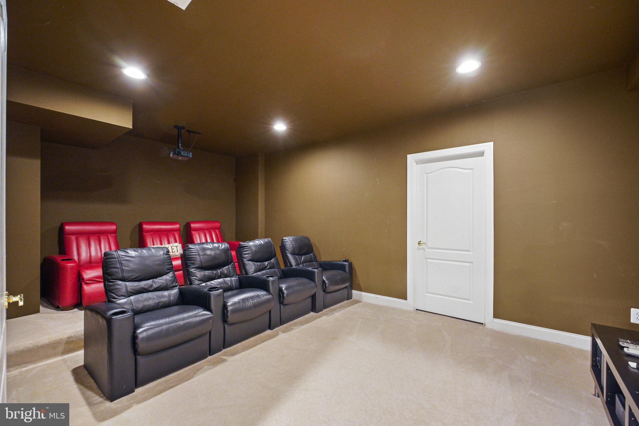 LANSDOWNE - Residential