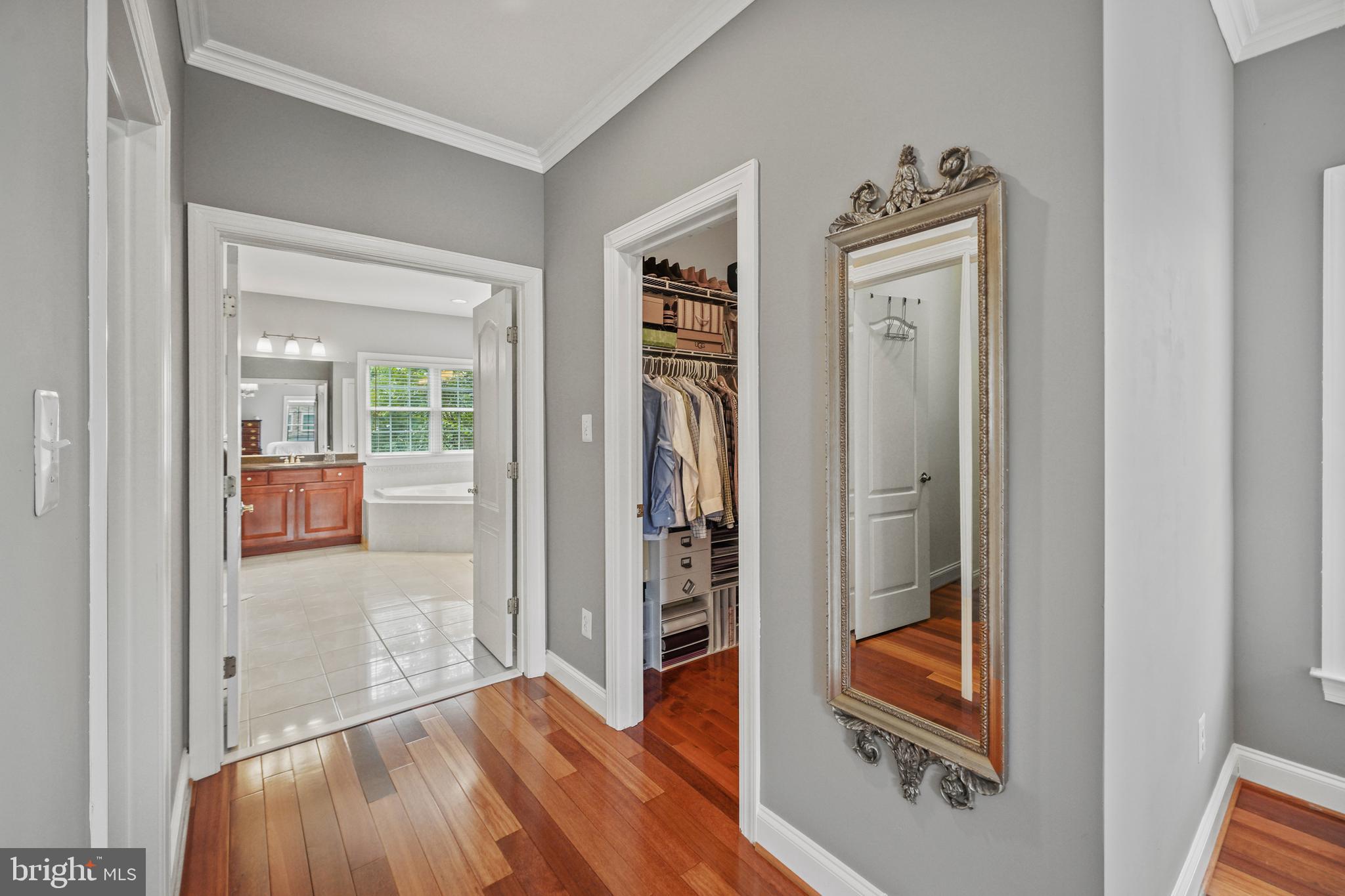 LANSDOWNE - Residential