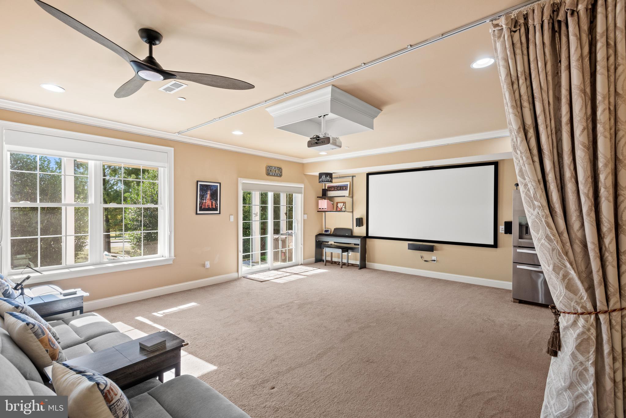 PARKVIEW - Residential