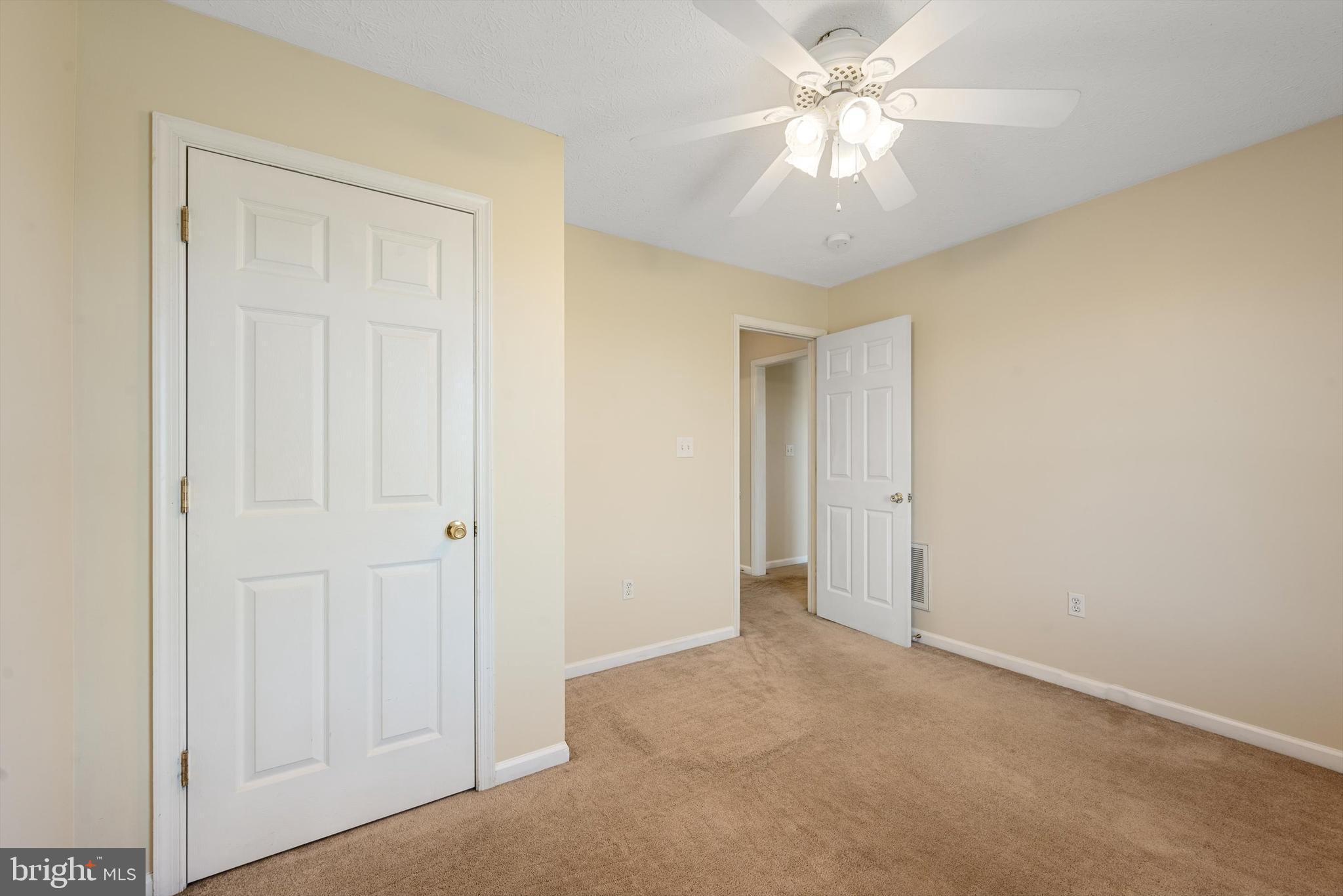 TABLER STATION MANOR - Residential