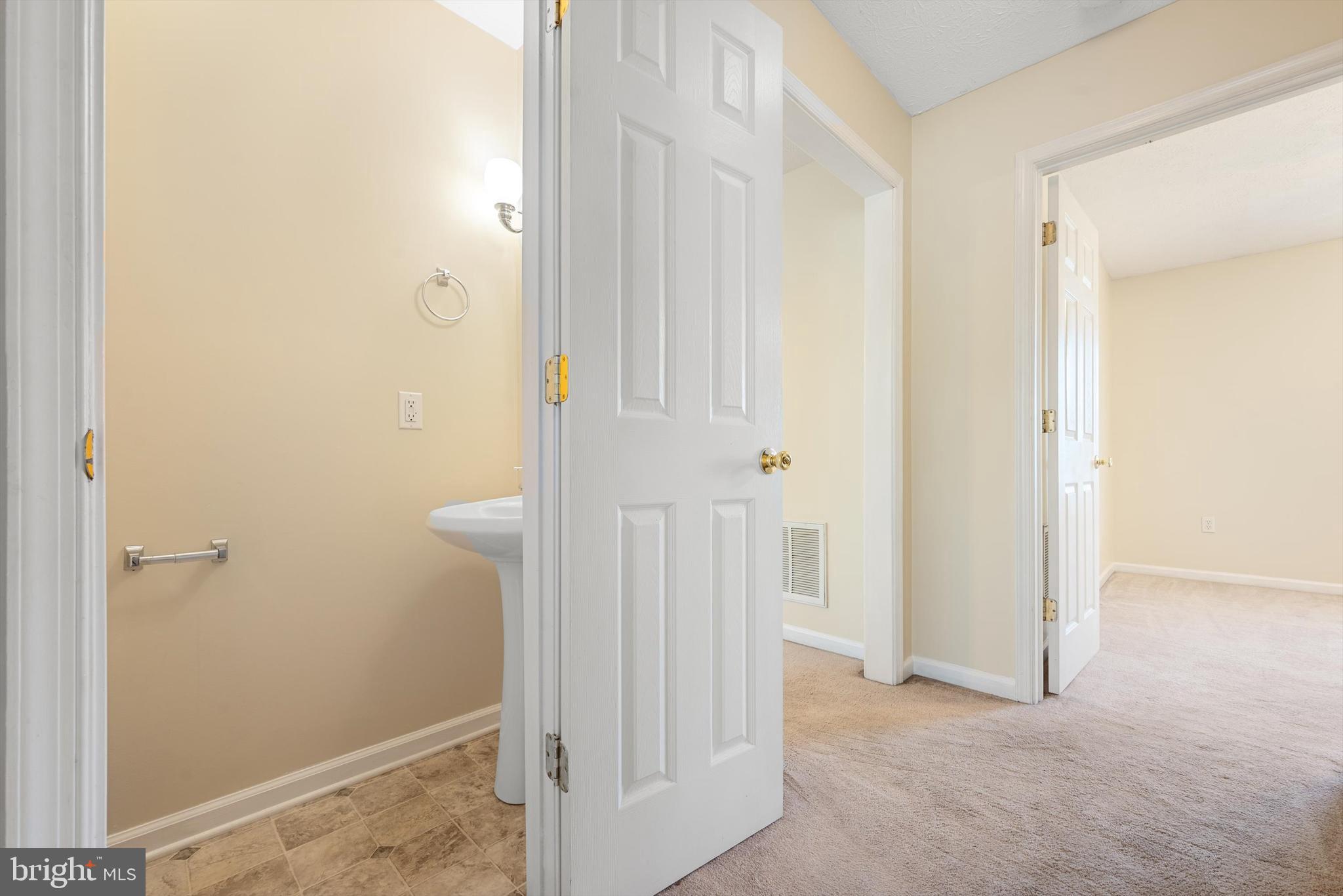 TABLER STATION MANOR - Residential